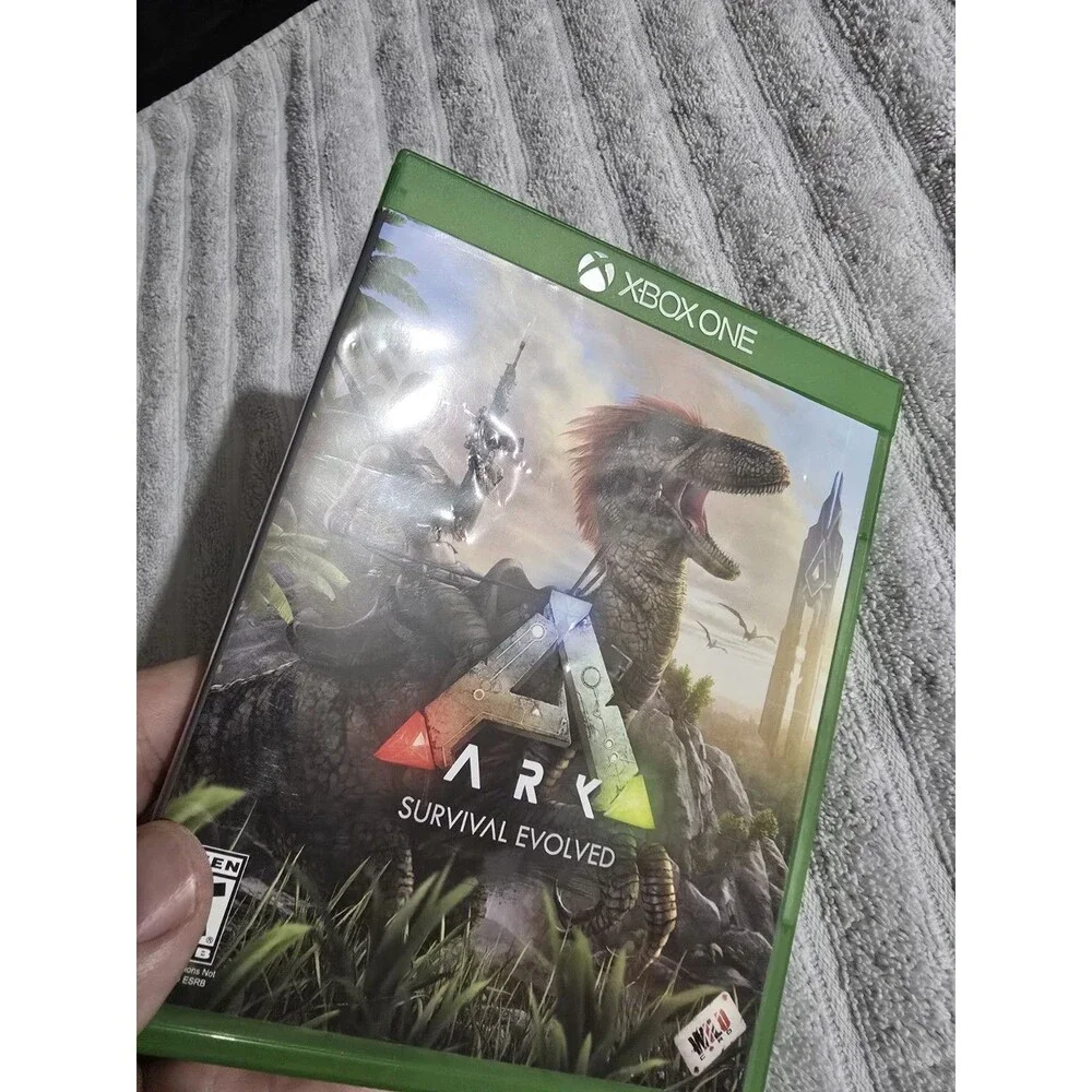 ARK Survival Evolved XBOXONE Game ￼